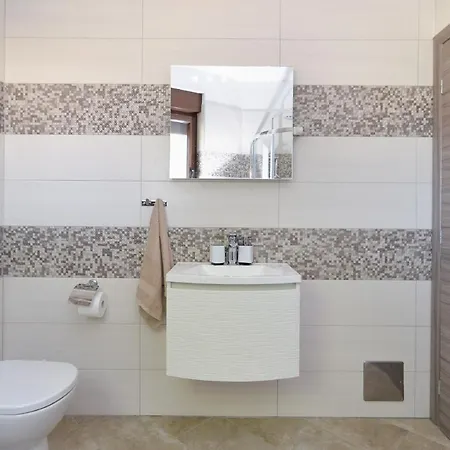 Holiday home House Roberto 1384