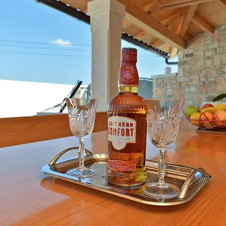 Holiday home House Roberto 1384