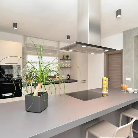 Holiday home House Roberto 1384 Galizana